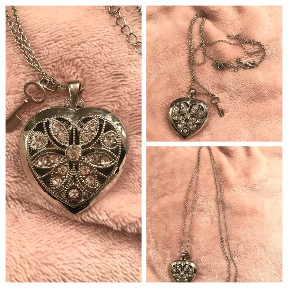 TORRID - Puff Heart Silvertone Necklace with Key